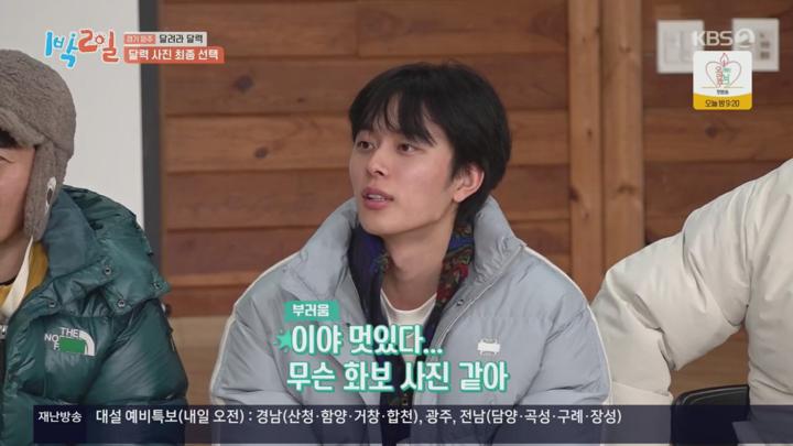 포스터 이미지