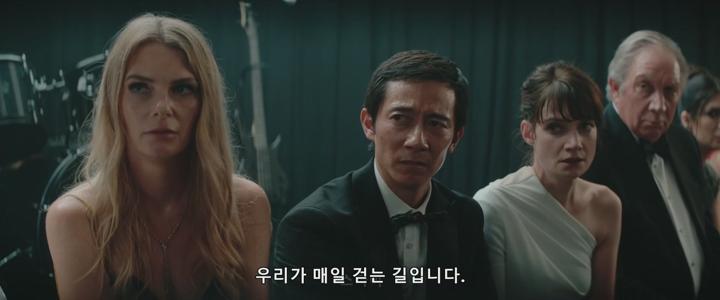 포스터 이미지