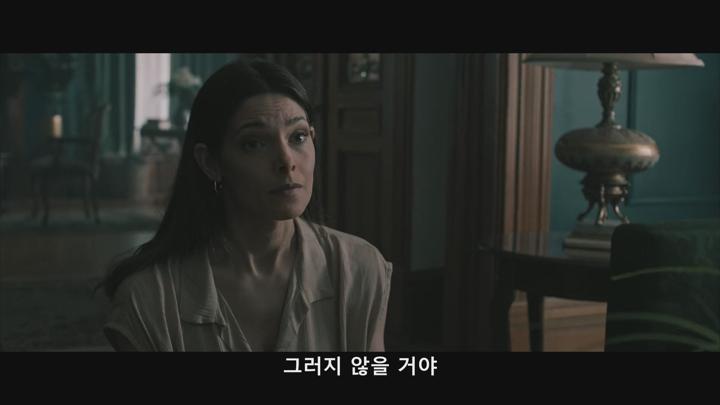 포스터 이미지