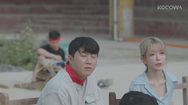 포스터 이미지
