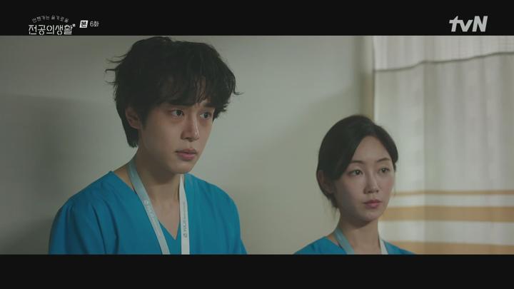 포스터 이미지