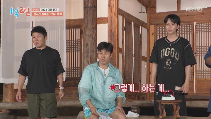 포스터 이미지