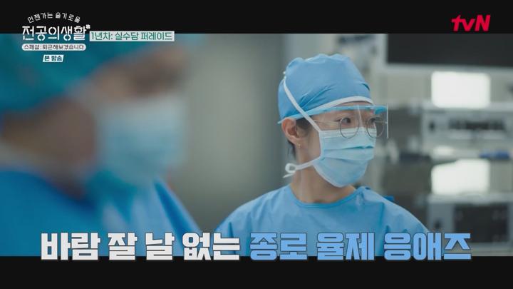 포스터 이미지