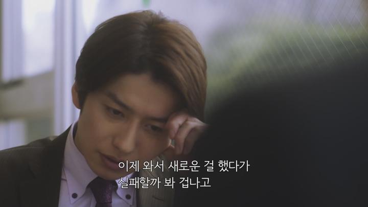 포스터 이미지