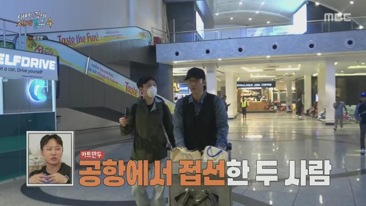포스터 이미지